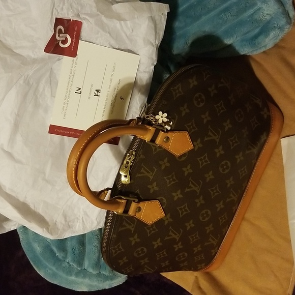 Louis Vuitton Monogram Alma PM - Picture 4 of 14